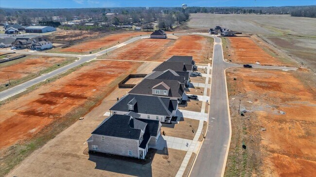 Building Photo - Beautiful 4BR/2.5BA  Full Brick Home in Co...