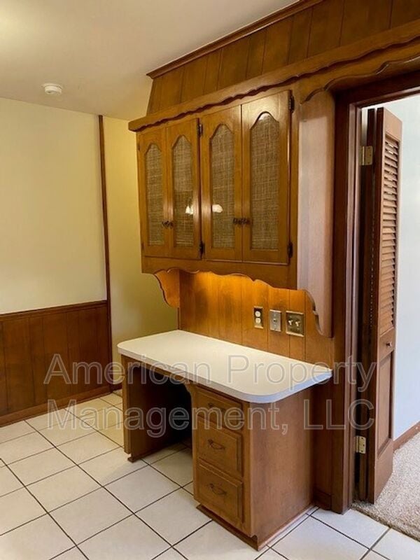 Building Photo - 4651 S Norwood Ave