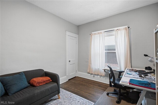 Building Photo - 2280 Bellfield Ave