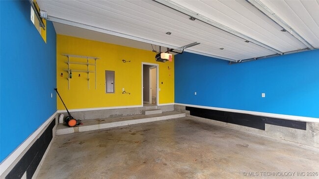 Building Photo - 1430 S Quincy Ave