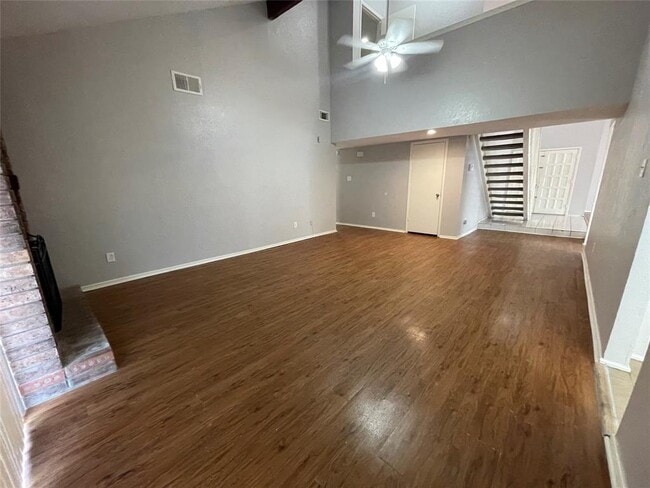 Building Photo - 12318 Braesridge Dr