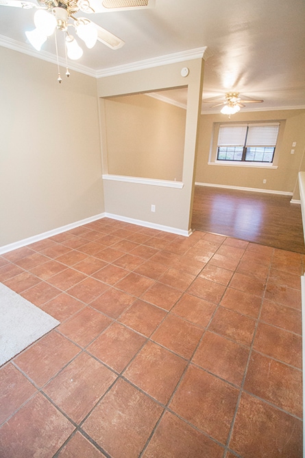 Building Photo - 4303 Brookview Terrace