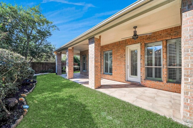 Building Photo - 7211 Spring Meadow Ln