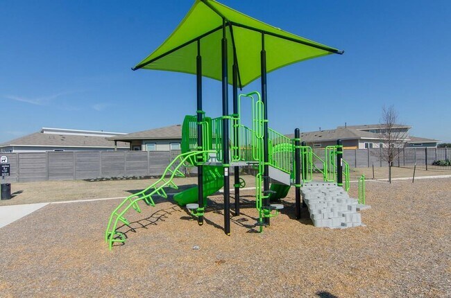 Building Photo - 217 Deserti Rd