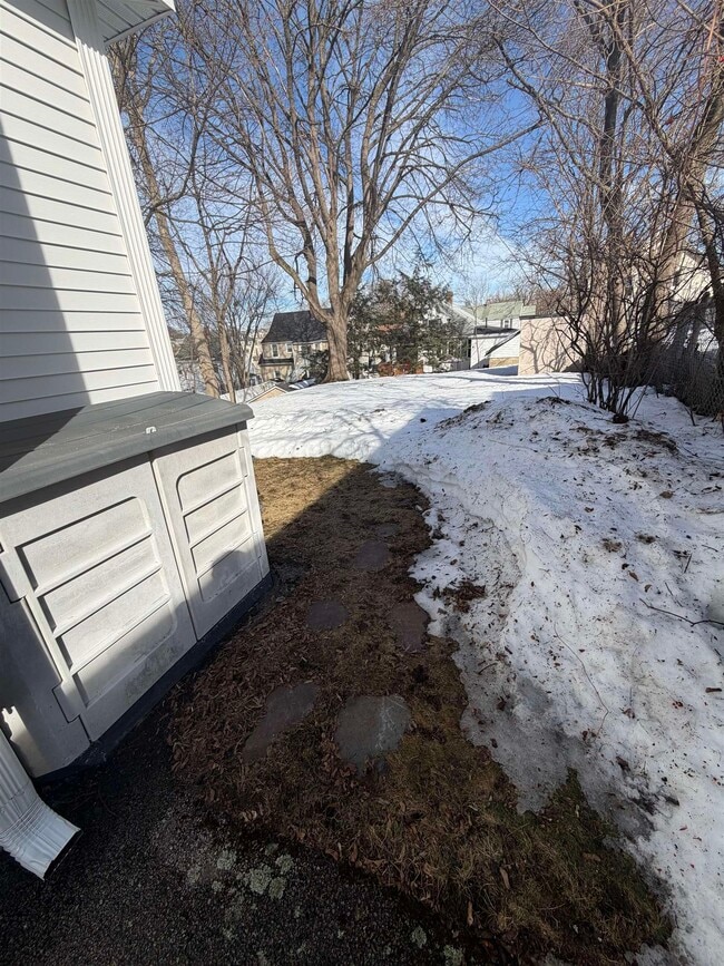 Building Photo - 47 Morgan St