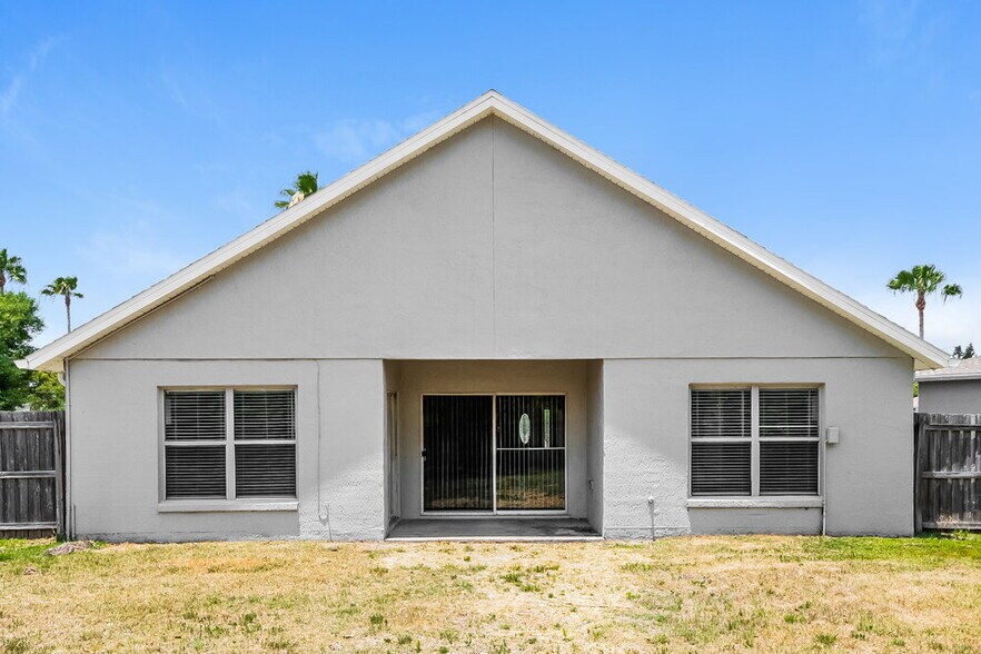 Building Photo - 2717 Andes Way