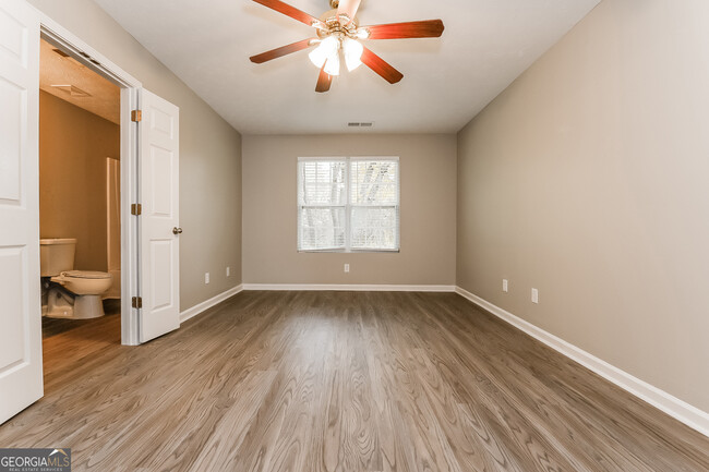 Building Photo - 4314 Westglen Dr
