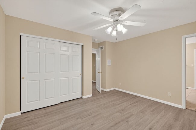 Building Photo - Stunning 4,166 Sq. Ft. Home in Westridge Oaks – Upgraded Throughout!