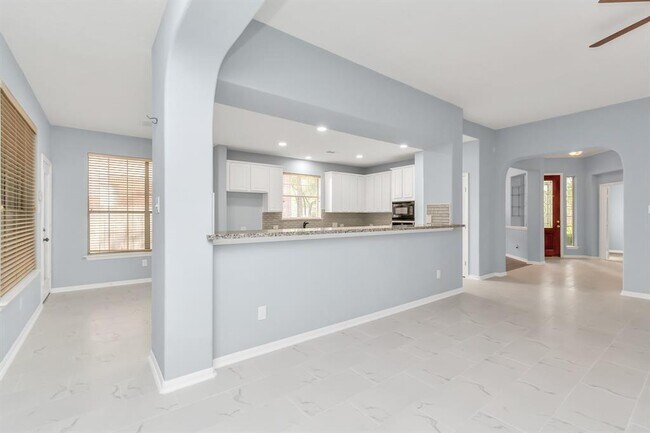 Building Photo - 19 Long Springs Pl