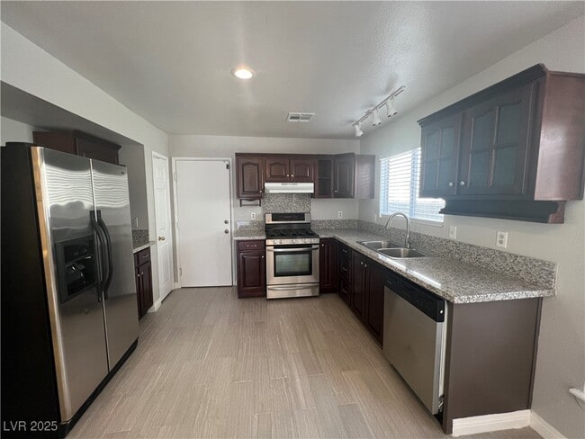 Building Photo - 362 Cavos Way