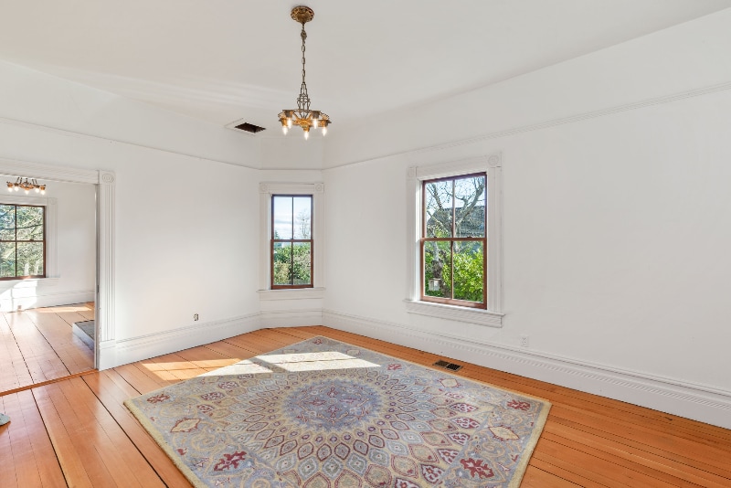 Building Photo - 1104 Madison St