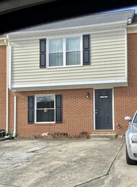 Building Photo - 1305 Mikie Ct
