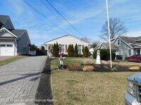 Building Photo - 2149 Terrace Pl
