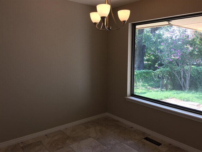 Building Photo - 4059 NW 62nd Terrace