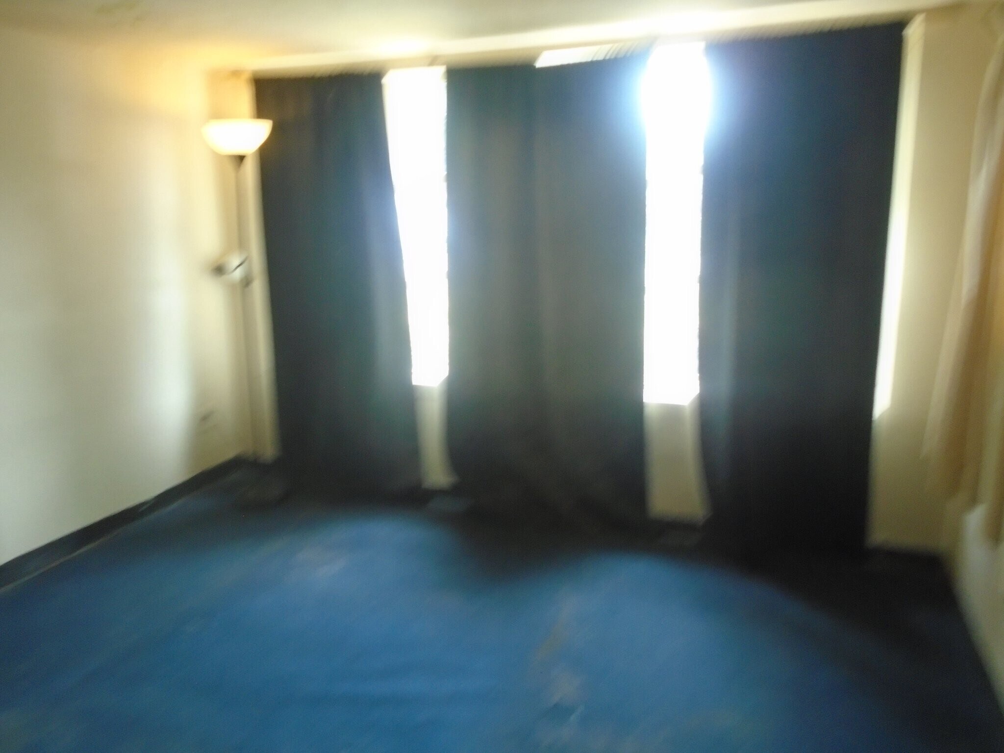 Building Photo - 300 Gloucester Dr