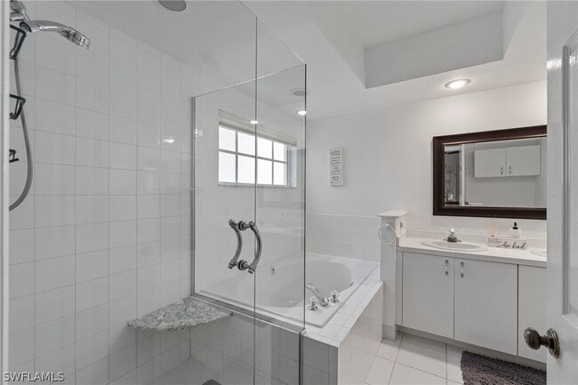 Building Photo - 102 Tuscana Ct