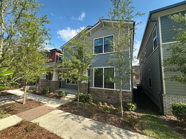 Building Photo - BRAND NEW HOME!