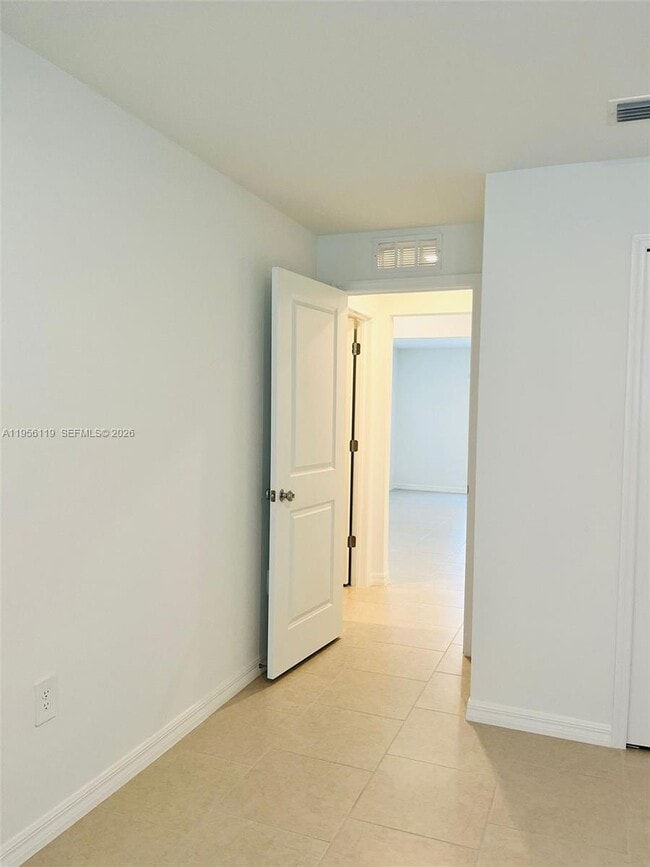 Building Photo - 17603 Paradiso Wy