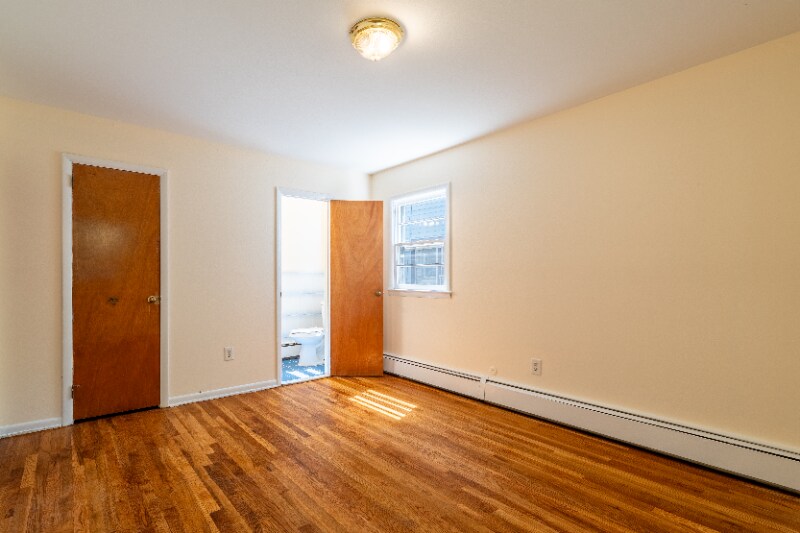 Building Photo - 15 Hausmann Ct