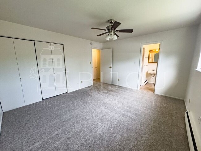 Building Photo - 206 Catalina Pl