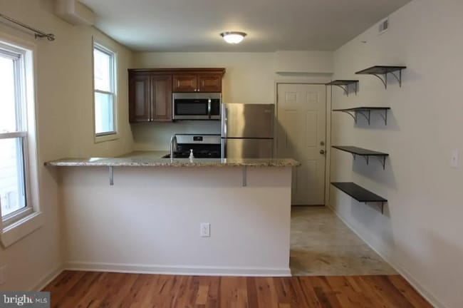 Building Photo - 56 N Broadway