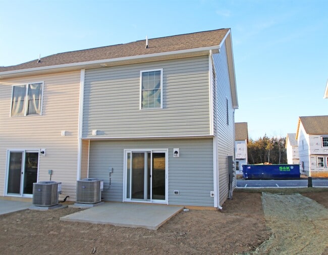 Building Photo - 1313 Luke Ln