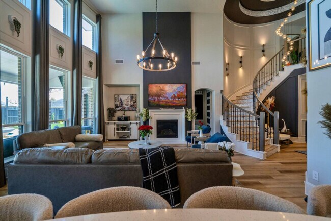 Building Photo - 11347 Needlerock Ct