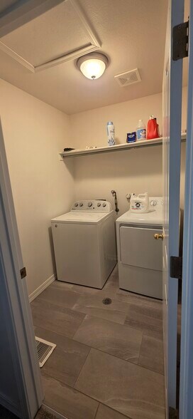 Building Photo - 2512 Maiden Grass Rd NW