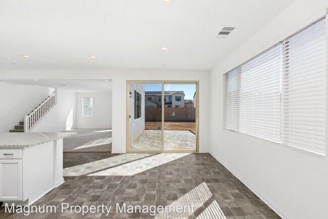 Building Photo - 7 br, 4.5 bath House - 32929 Hutton Way