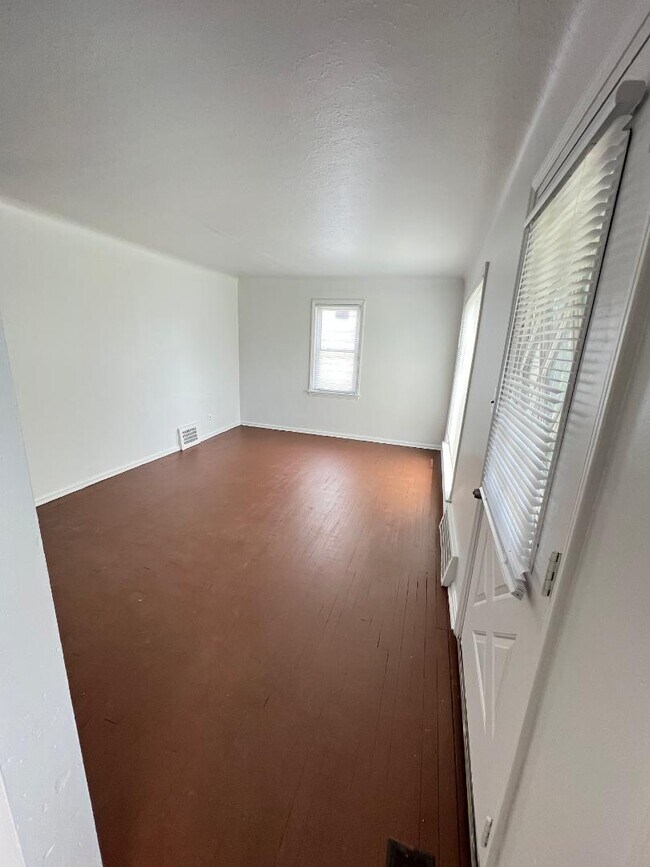 Building Photo - 14315 Tokay Ave