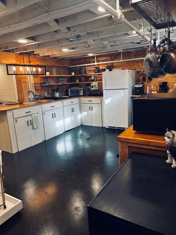 Building Photo - 10166 Glebe Rd