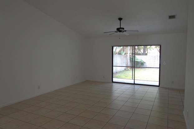 Building Photo - 1197 Mulberry Pl