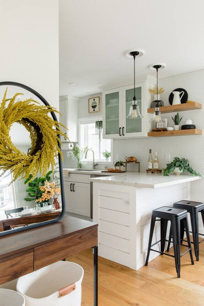 Building Photo - 7947 10th Ave SW