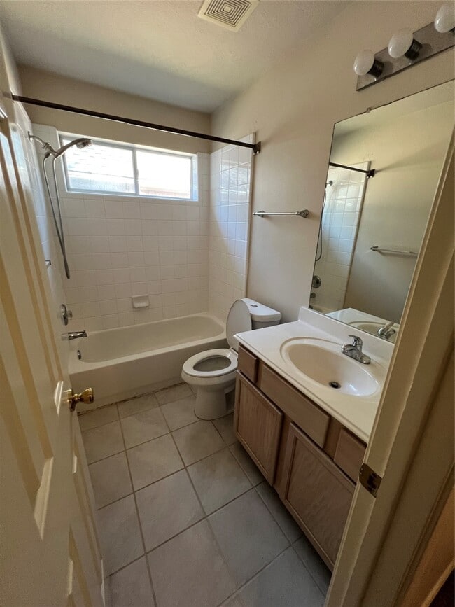 Building Photo - 18518 Dural Dr