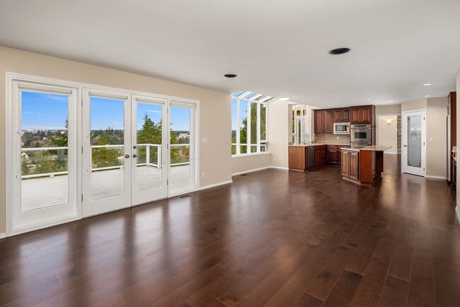 Building Photo - 9610 SE 7th St