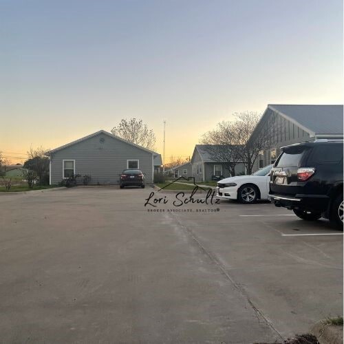 Building Photo - 790 E Boundary St