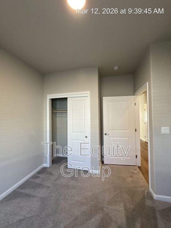 Building Photo - 518 S Summit St