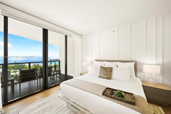 Building Photo - 2201 Collins Ave
