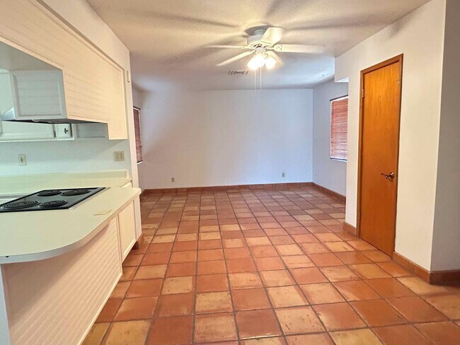 Building Photo - BEAUTIFUL RED BRICK HOME ON A LARGE CUL-DE...