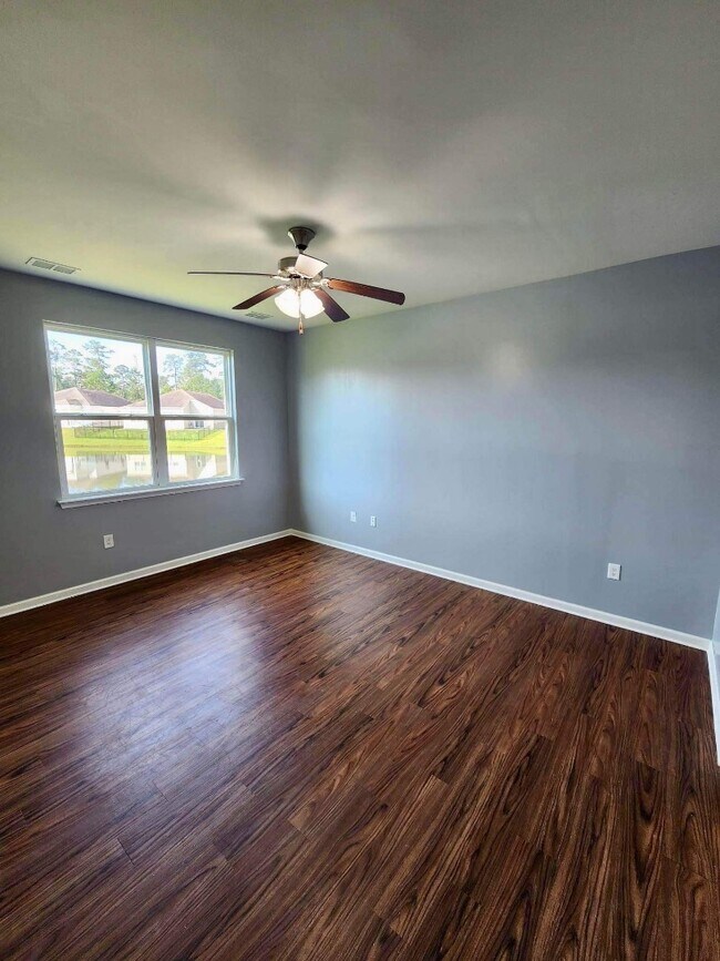 Building Photo - 884 Hayes Point Cir