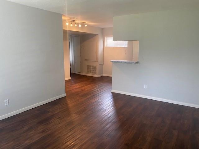 Building Photo - 918 Heights Blvd