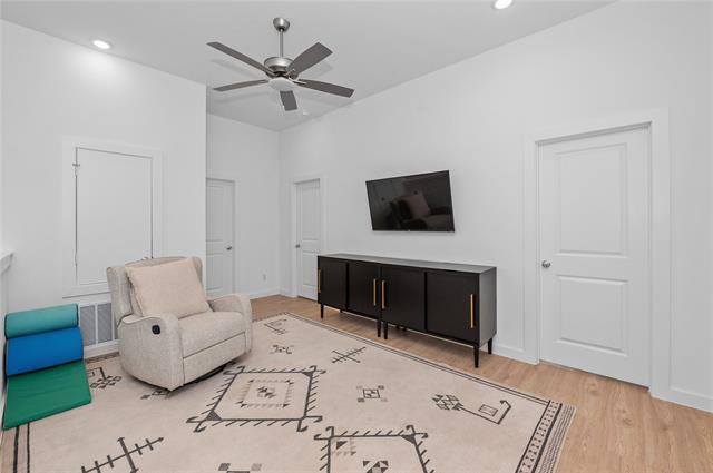 Building Photo - 108 Enclave Wy
