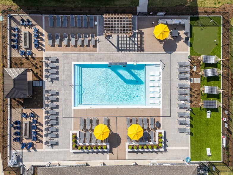 Building Photo - Allure Apartments LLC