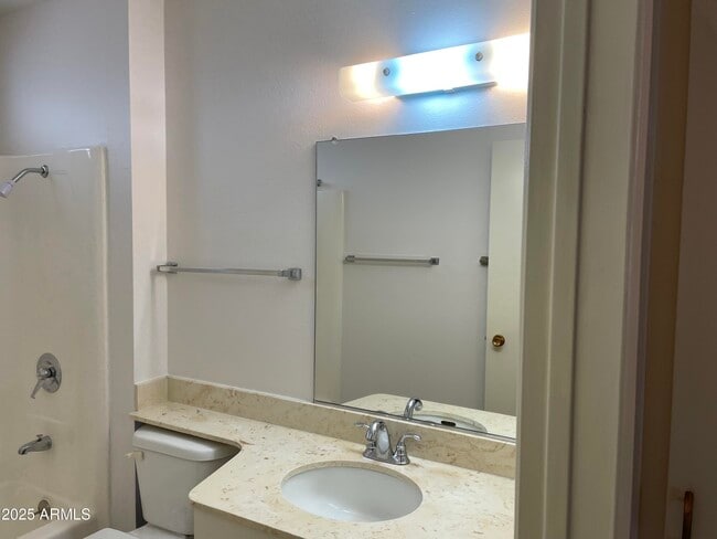 Building Photo - 10729 W El Capitan Cir