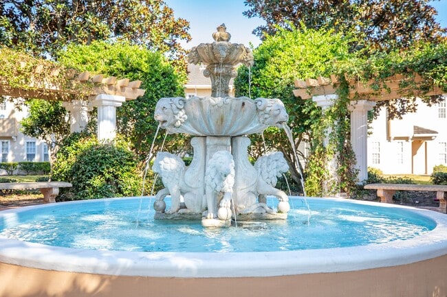 Building Photo - Condo in Desirable Mirabella Community