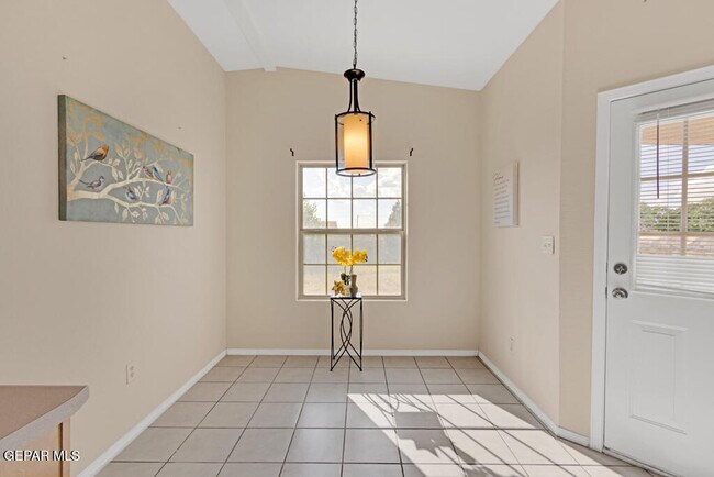 Building Photo - 6233 Patria St