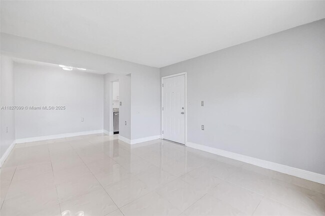 Building Photo - 7010 NW 179th St
