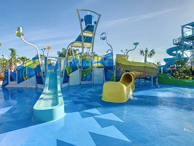 Building Photo - 1083 Splash Shot Pl