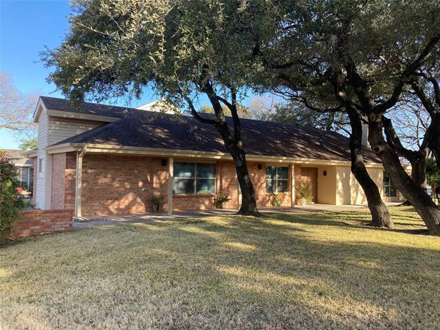 Building Photo - 9328 Mountain Lake Cir