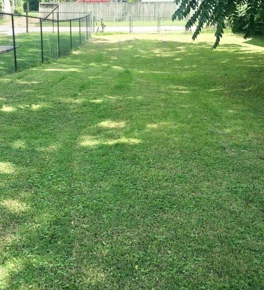 Building Photo - 1122 2nd Ave S